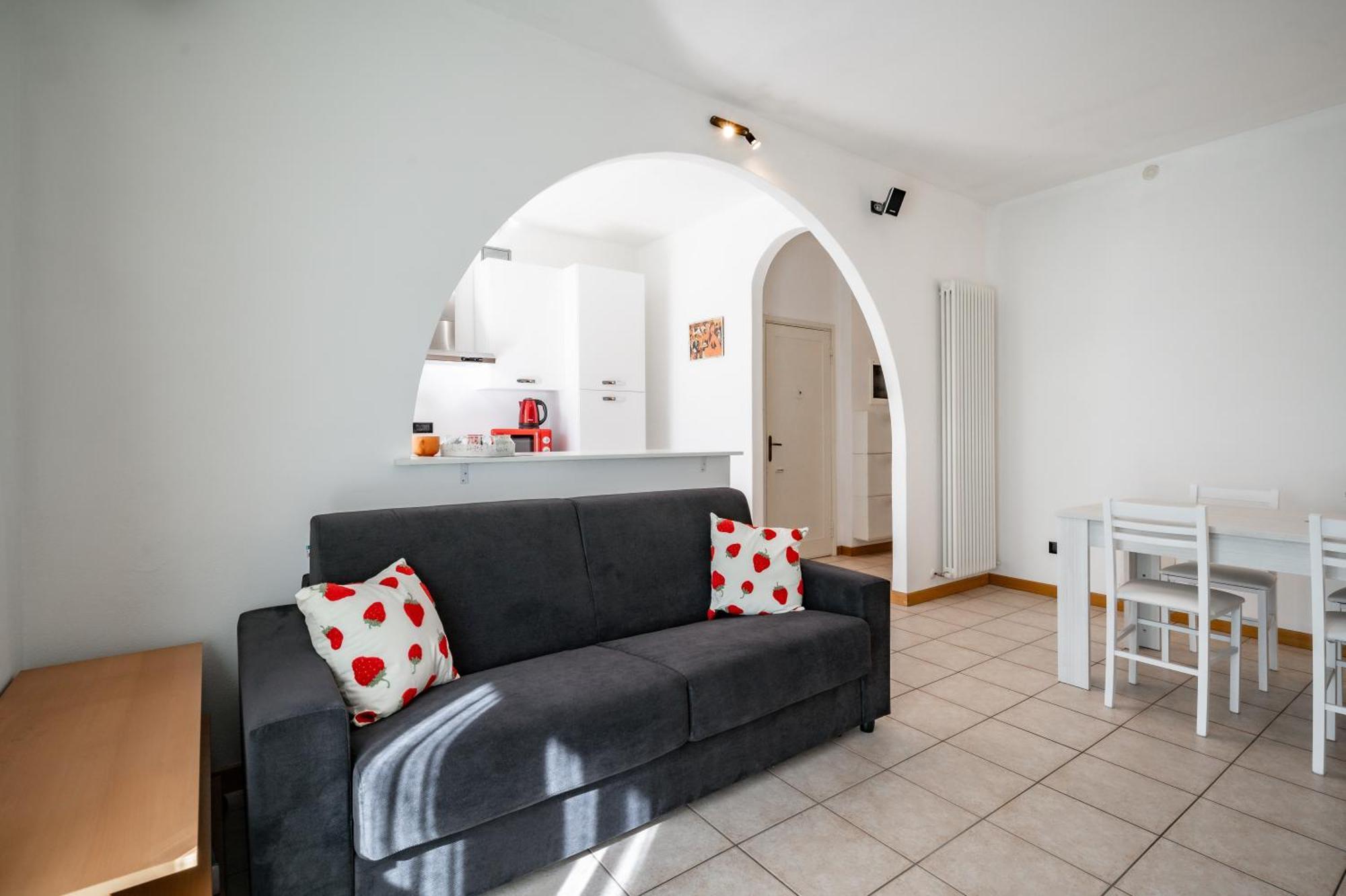 Dolce Teresa Apartment Мандельо дел Ларио Екстериор снимка