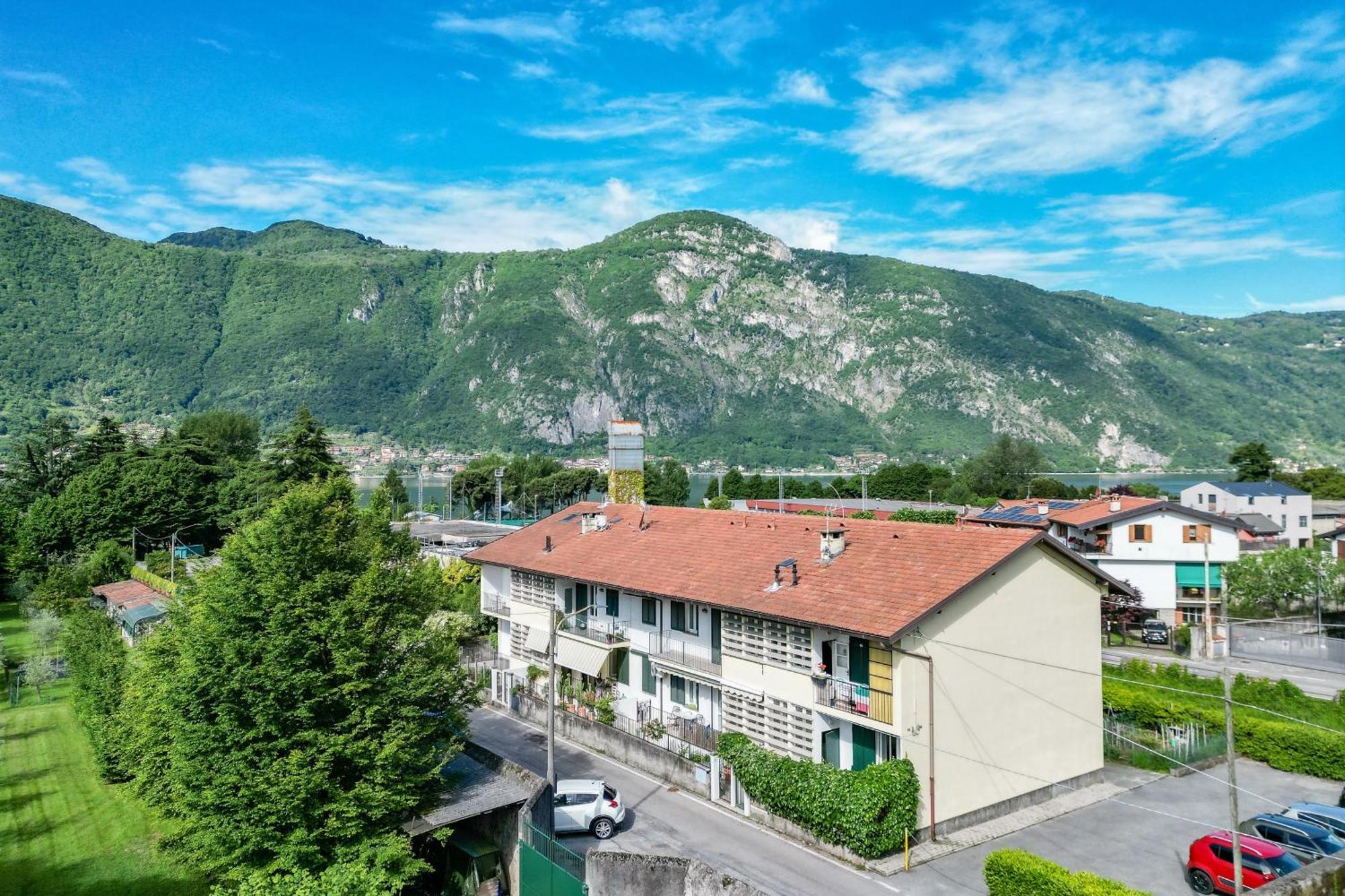 Dolce Teresa Apartment Мандельо дел Ларио Екстериор снимка